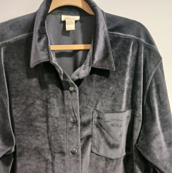 The Avenue Womens Button Down Top - Size 18/20 - Picture 2 of 6